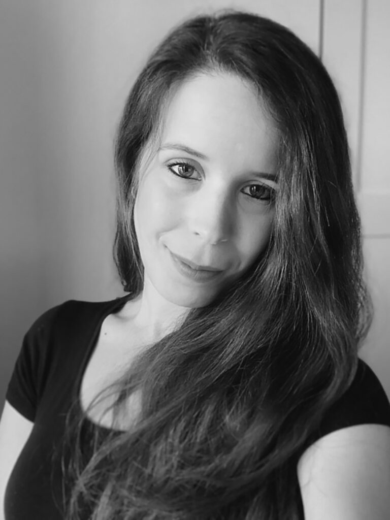 Az aktuális képnek nincs alternatív szövege. A fájl neve: lichner-barbara_portre_20x15cm.jpg